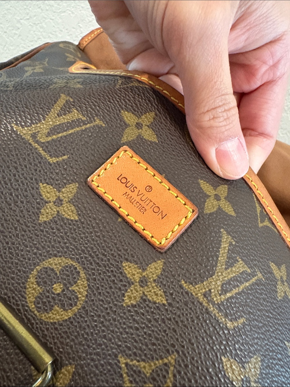 Louis Vuitton FH0940 Saumur 35 Brown Monogram Crossbody Bag - Picture 10 of 13